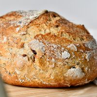 Lidl lanzará próximamente un cacharro con el que podremos hornear pan o hacer un pollo asado y costará 29,99 euros 