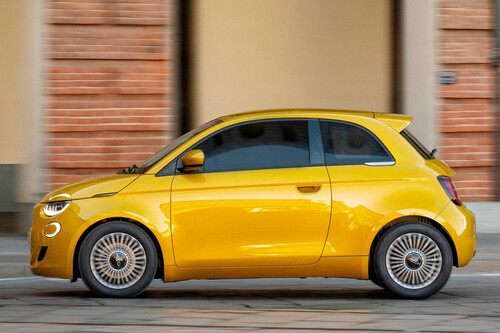 Fiat 500 Hybrid 2026 1