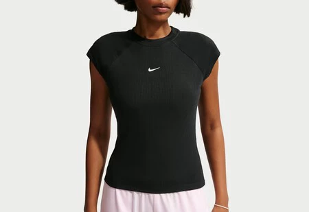 Camiseta Nike Sportswear Chill Knit