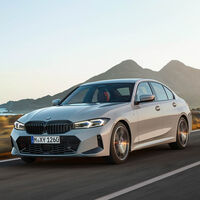 El nuevo BMW Serie 3 estrena un notable cambio en su diseño, mientras juega la baza de una enorme pantalla digital a bordo