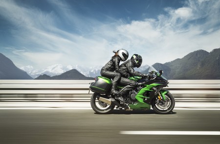 Kawasaki H2 Sx 2018 001
