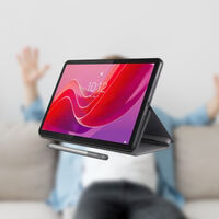 Una tablet buena, bonita y barata: PcComponentes rebaja esta Lenovo con funda y lápiz digital