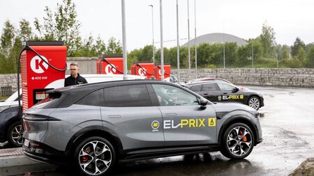 Vários modelos chineses (neste caso, o Zeekr 7X) fazem parte do teste realizado no mercado norueguês © NAF/Motor