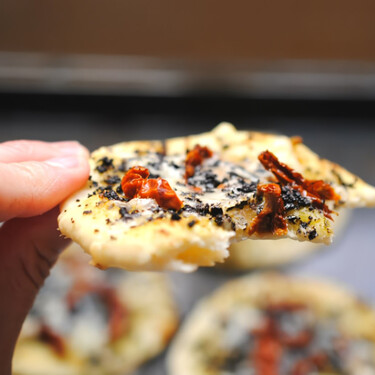 Cómo hacer pizza con masa madre natural: la receta que transformará tus pizzas caseras