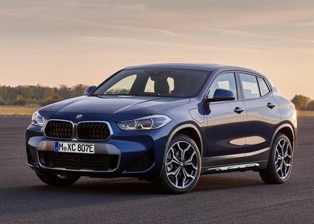 BMW detalla su X2 xDrive25e en 39 fotos: estilo y eficiencia en un híbrido que promete hasta 52.6 km/l en ciudad