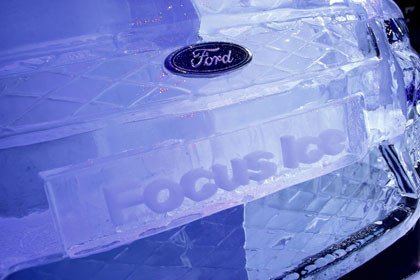 Ford Focus Coupé Cabriolet Ice Sculpture