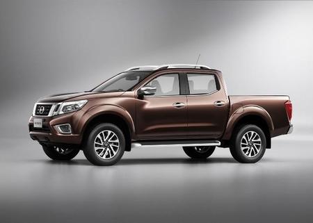nissan-np300-navara_(3)_-_copia.jpg