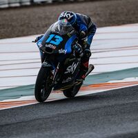 Celestino Vietti manda en unos libres marcados por el escalofriante accidente de Ryusei Yamanaka