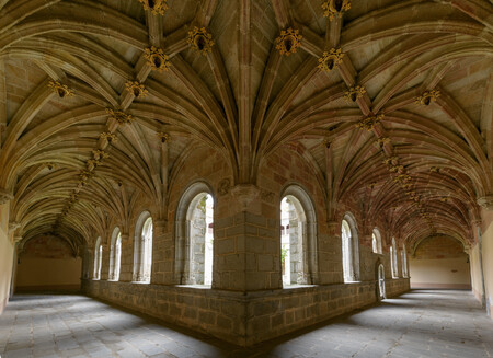 Avila Santo Tomas N812761