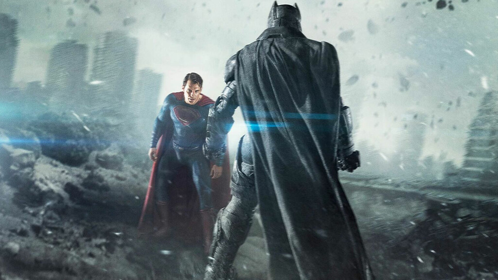 Si paras El Hombre de Acero en la hora 2:06:21 verás una razón oculta por la que Batman estaba tan cabreado con Superman . Noticias en tiempo real