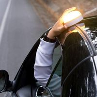 La nueva señal de emergencia V-16 sí puede utilizarse aunque no tenga geolocalización