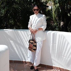 Zara tiene los cinco pantalones culotte blancos elegantes e imprescindibles para transformar todos los looks de verano este 2026 