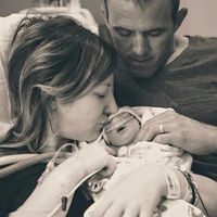 Deciden dar a luz a su hija con anencefalia, sabiendo que viviría pocas horas, para donar sus órganos