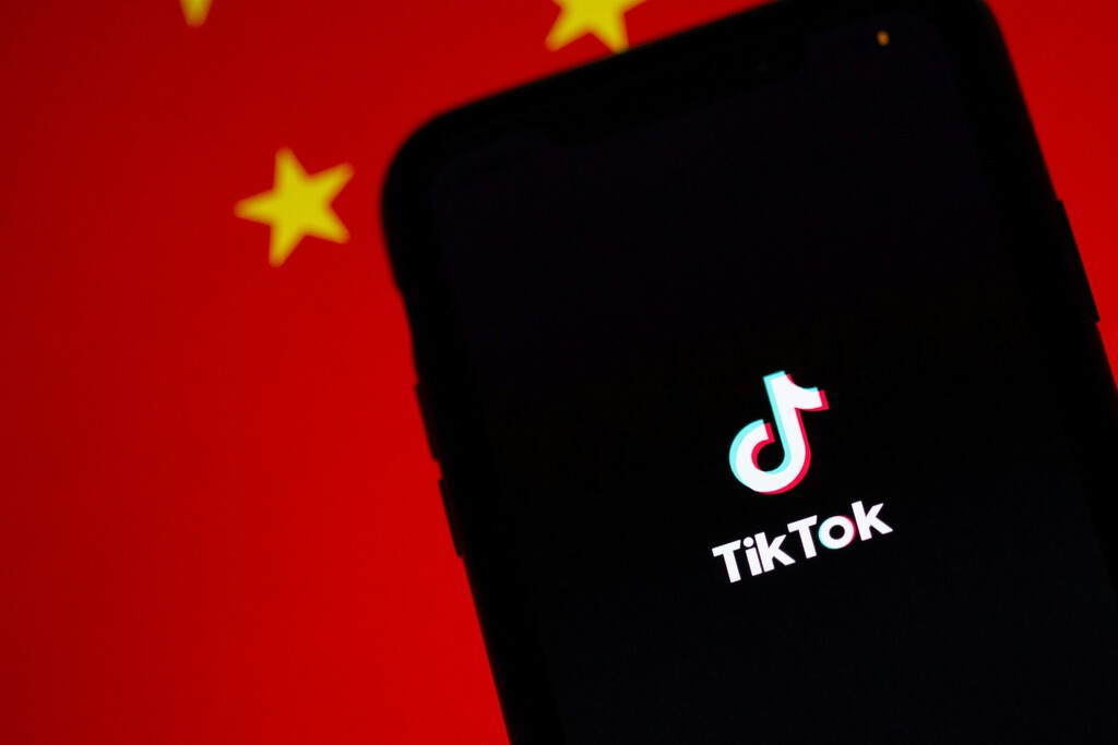 TikTok prefiere cerrar antes que venderse a los Estados Unidos. En Europa es diferente 