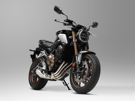 Honda CB650R: Estética neo-retro también para la gama intermedia
