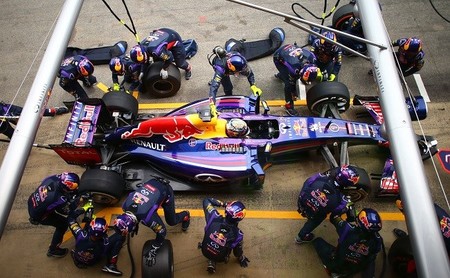Renault cree que ha recuperado el 90% del retraso de pretemporada