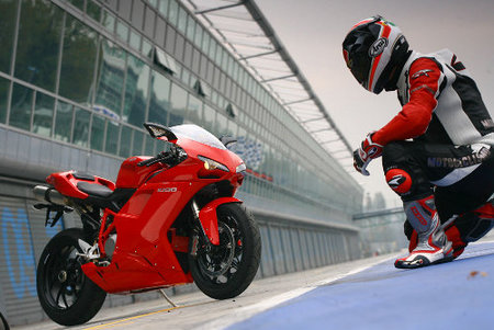 ducati-1098.jpg
