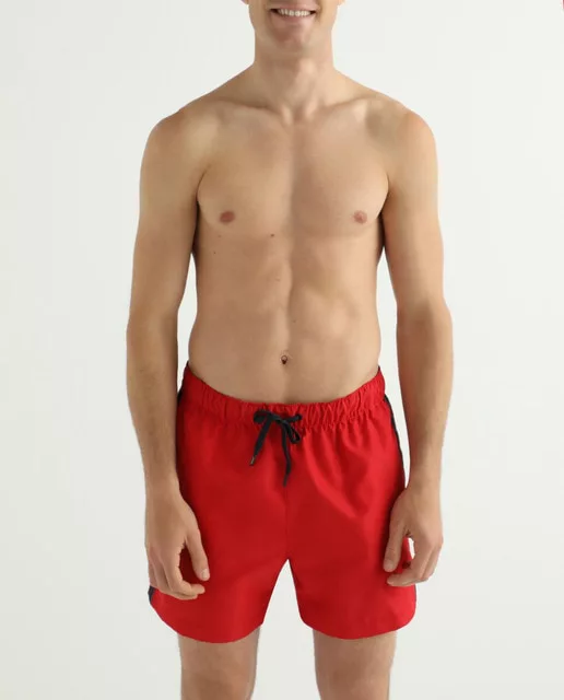 BAÑADOR BERMUDA DE HOMBRE CON BANDA LATERAL ROJO