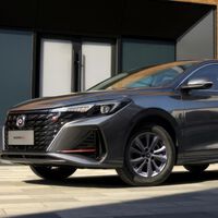 Es más barato que un Versa y tan grande como un Jetta: el Changan Alsvin se renueva en México 