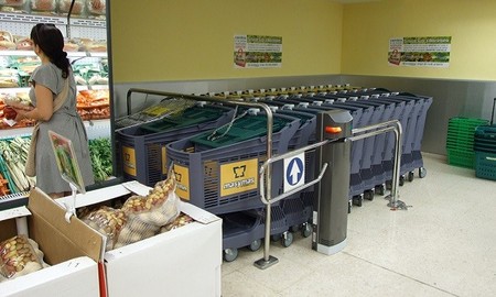 Los supermercados son los claros ganadores de un consumo en crisis