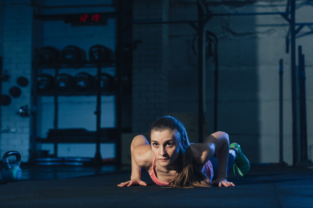 CrossFit en casa: tres formas diferentes de hacer los burpees para variar tu entrenamiento