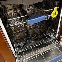 Preparar el lavavajillas para la Navidad es esencial si queremos que deje todo impecable. Así podemos hacerlo