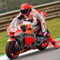 Desastre: Marc Márquez tampoco va a correr en Austin porque su dedo roto aún no ha soldado