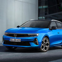 El Opel Astra familiar ya tiene precios, y su versión PHEV es 2.000 euros más cara que la del SEAT León