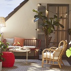 La vida en el balcón: cinco planes y recetas para celebrar el buen tiempo al sol y sin salir de casa