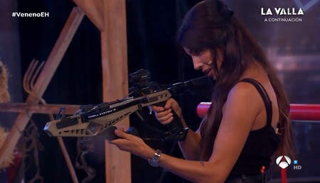 Pilar Rubio, la mujer que aprovecha la baja por maternidad para sacarse la licencia de armas: ¿cuál es su objetivo?