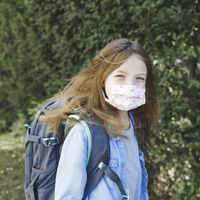 "Así no pueden volver", el movimiento que denuncia el estricto distanciamiento social entre los niños en su vuelta a las aulas