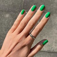 10 colores de uñas en tendencia (en versión elegante) que se van a llevar esta primavera 2026
