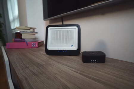 Deco y router de Movistar