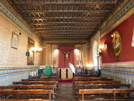 Capilla De Estilo Neomudejar Dentro De La Estacion De Ferrocarril De Toledo