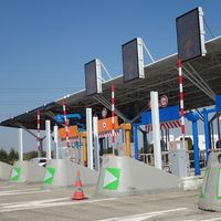 Las nueve autopistas de peaje rescatadas serán gratuitas desde medianoche hasta las seis de la mañana