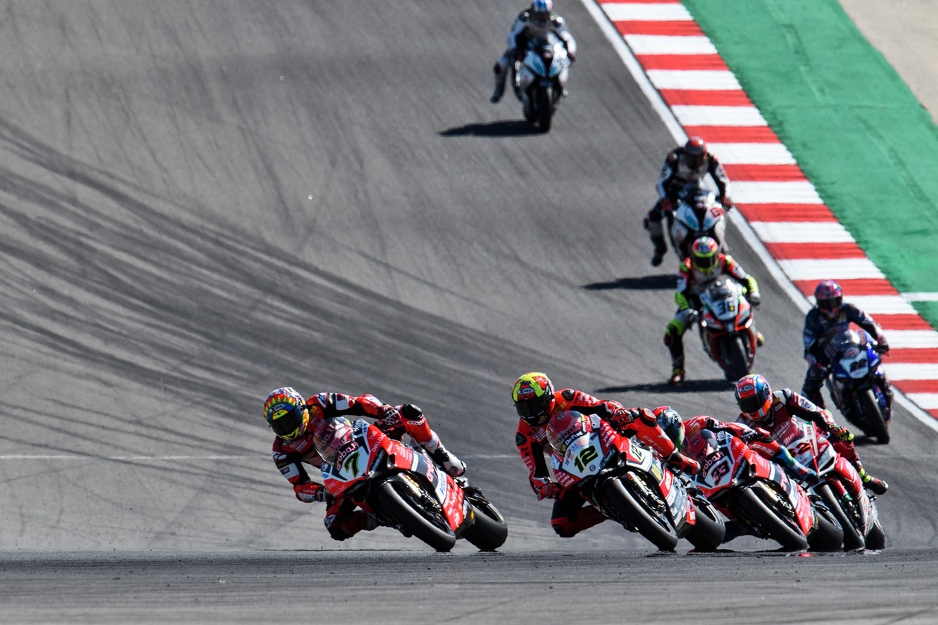 WSBK contra MotoGP, ¿qué futuro le espera al Campeonato del Mundo de Superbikes? 