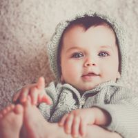 Los 104 nombres de niño y de niña más populares en España, y por comunidades autónomas