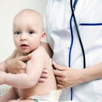 Dar antibióticos en los primeros años de vida relacionado con mayor riesgo de alergias