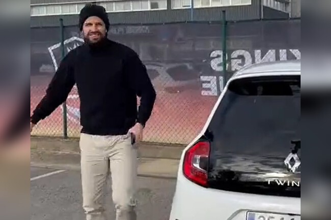 Gerard Piqué y el Twingo