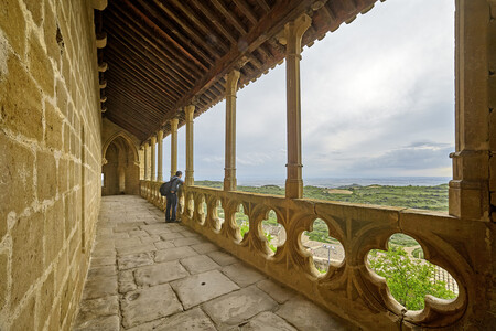 Iglesia Fortaleza De Santa Maria De Ujue Javier Campos Turismo De Navarra 2