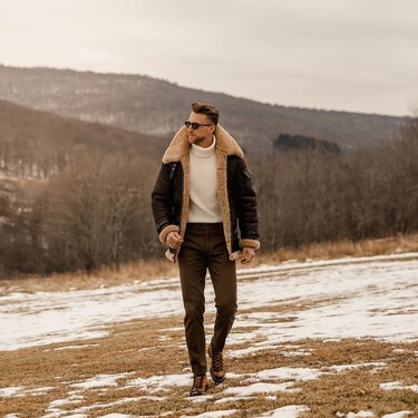 La cazadora con cuello de borreguillo regresa: la prenda prenda cómoda y abrigadora de la temporada se vuelve más moderna que nunca