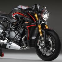 MV Agusta Rush 1000: misticismo italiano con llanta lenticular, 208 CV y suspensiones electrónicas