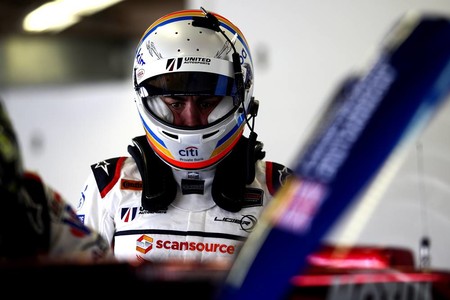 Alonso empieza sufriendo en las 24 Horas de Daytona. Sanción y 13ª posición de salida