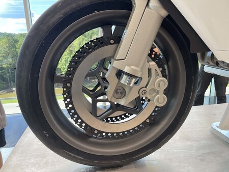 Pierre Terblanche Mono Concept 03