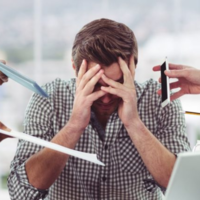 Cada vez mais millennials estão se tornando gestores, promovendo o home office e a saúde mental, mas enfrentam um grande problema 