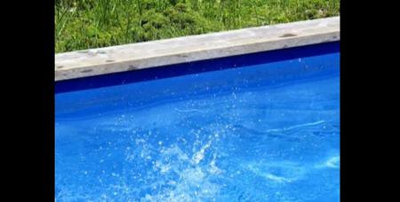 Fotografías de una piscina por Karine Laval