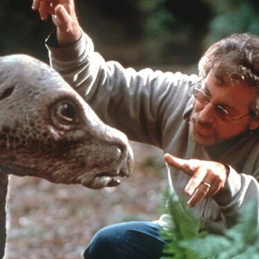 "No me avergüenza decirlo". Steven Spielberg admite que 'Parque Jurásico' es la secuela secreta de una de las mejores películas de terror de la historia 
