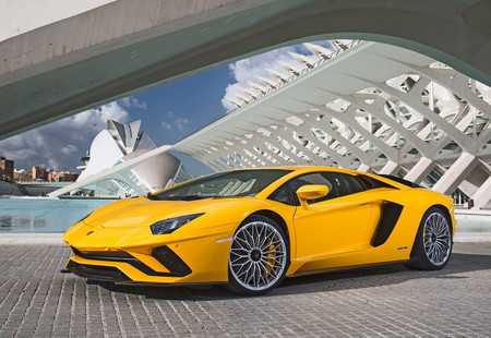 Lamborghini Aventador S