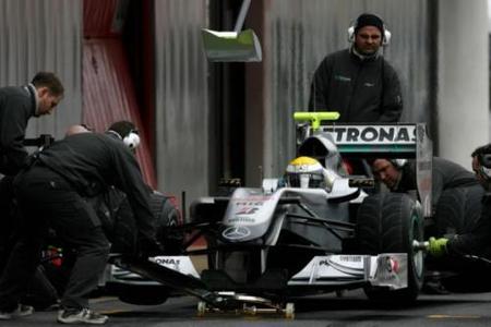 Nico Rosberg domina el tercer día de entrenamientos en Montmeló