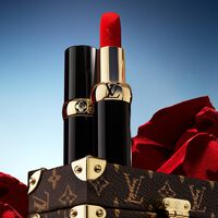 Louis Vuitton ha lanzado un pintalabios de 160 dólares: su estrategia ha recordado a la de Apple con sus iPhone